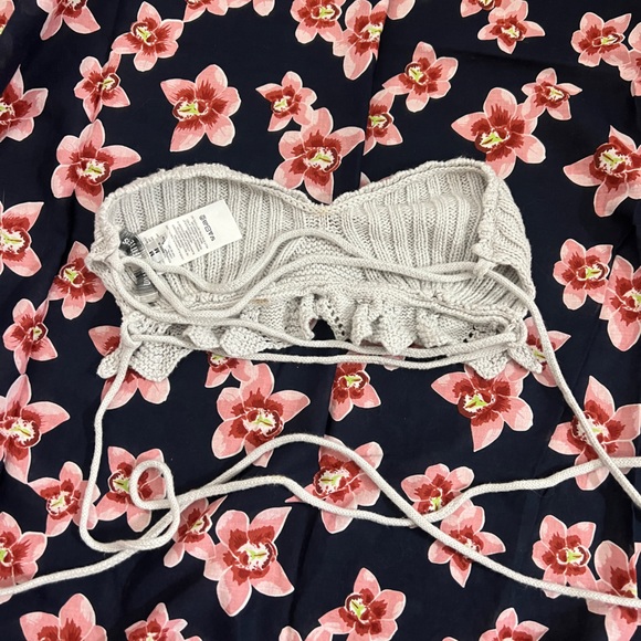 urban outfitters top!! - Picture 2 of 3